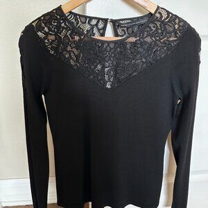 Black House White Market Top